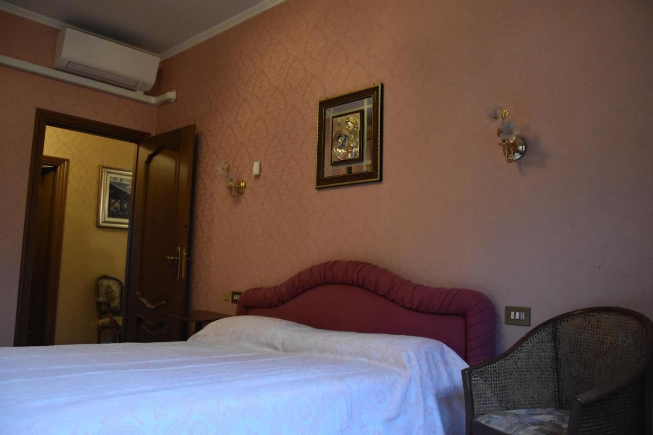 Appartamento Simba Milán Exteriér fotografie